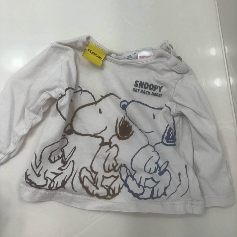 Peanuts White Long Sleeve Tee with Cartoon Line Art